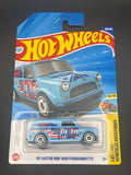 ‘67 Austin mini van / fourgonnette