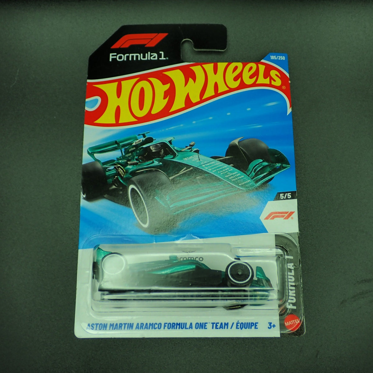 Hot Wheels Formula 1 Aston Martin Aramco 1:64, front of card