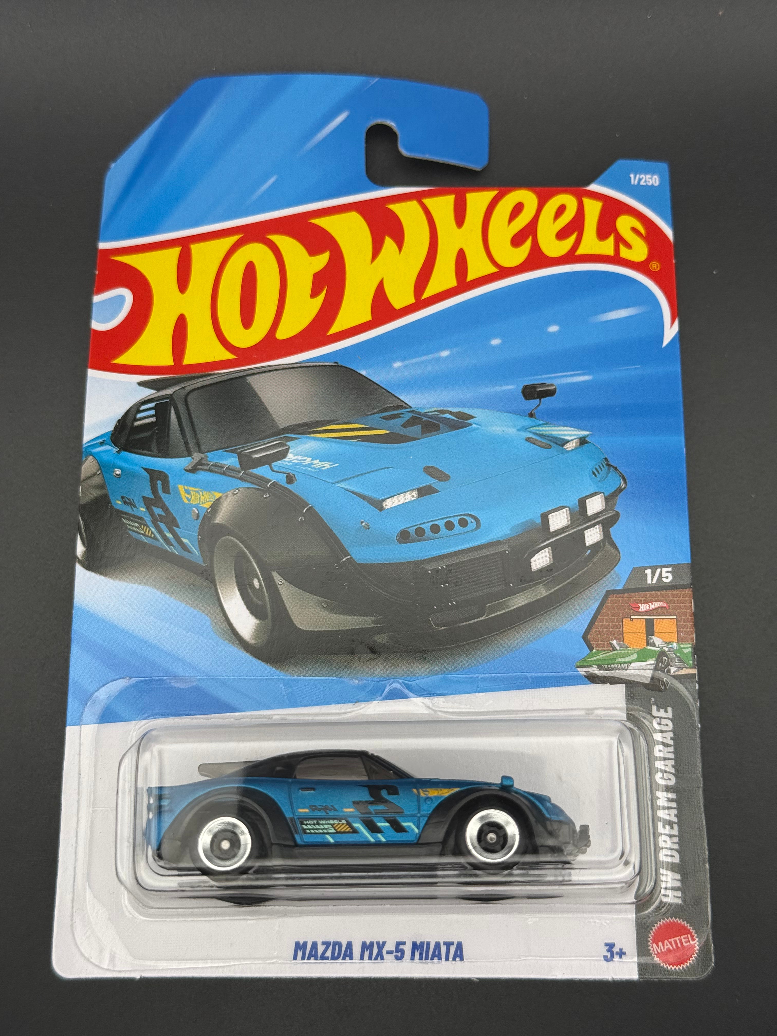 MAZDA MX-5 MIATA