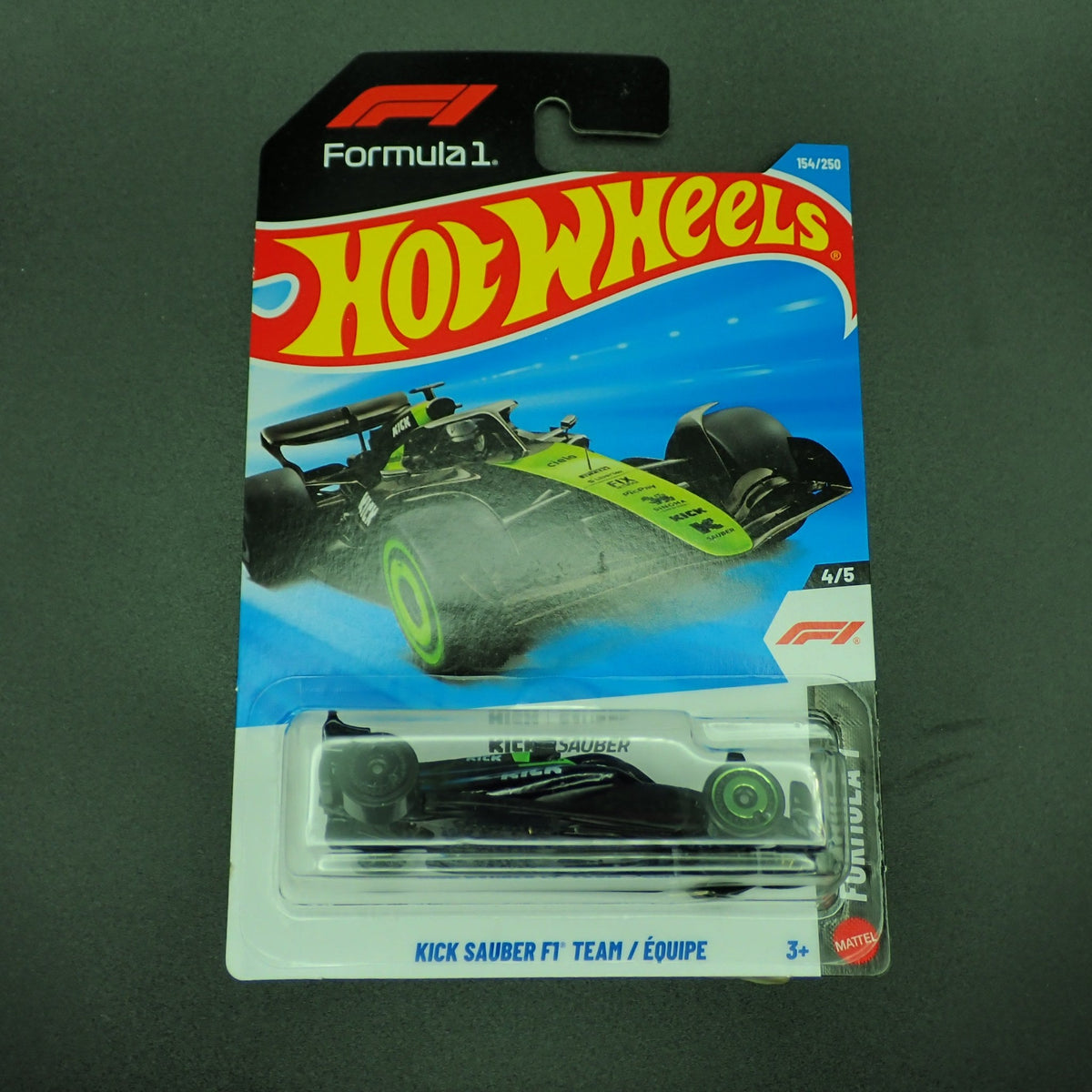 Hot Wheels Formula 1 Kick Sauber F1 Team 1:64, front of card